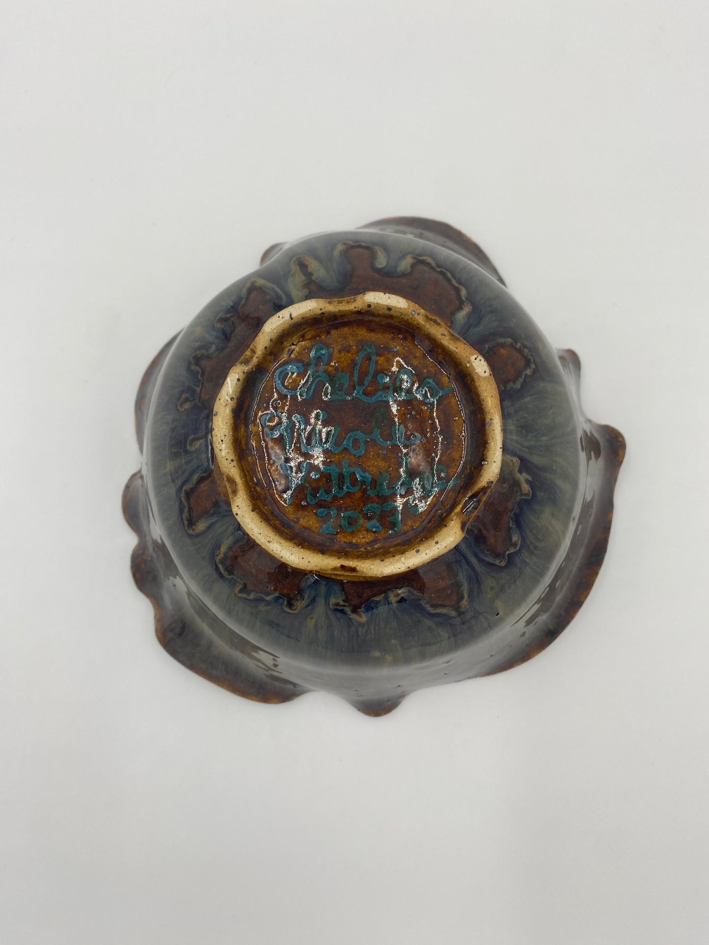 Mushroom wavy bowl