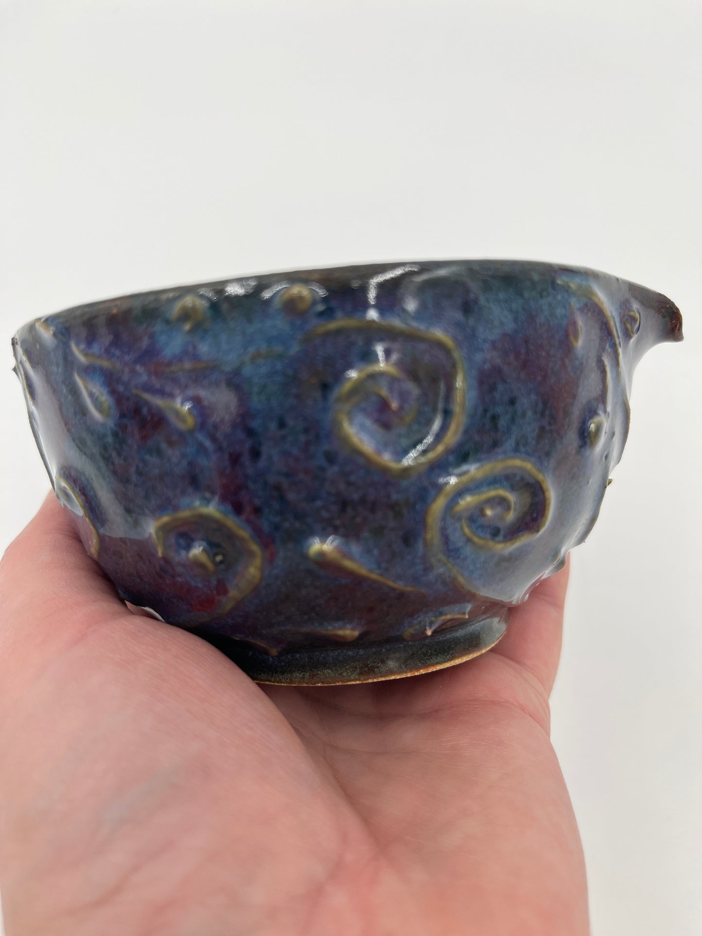 Blue / Red SlipTrail Macha / Pourable Small Bowl